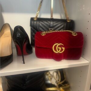 GG Marmont Small shoulder bag